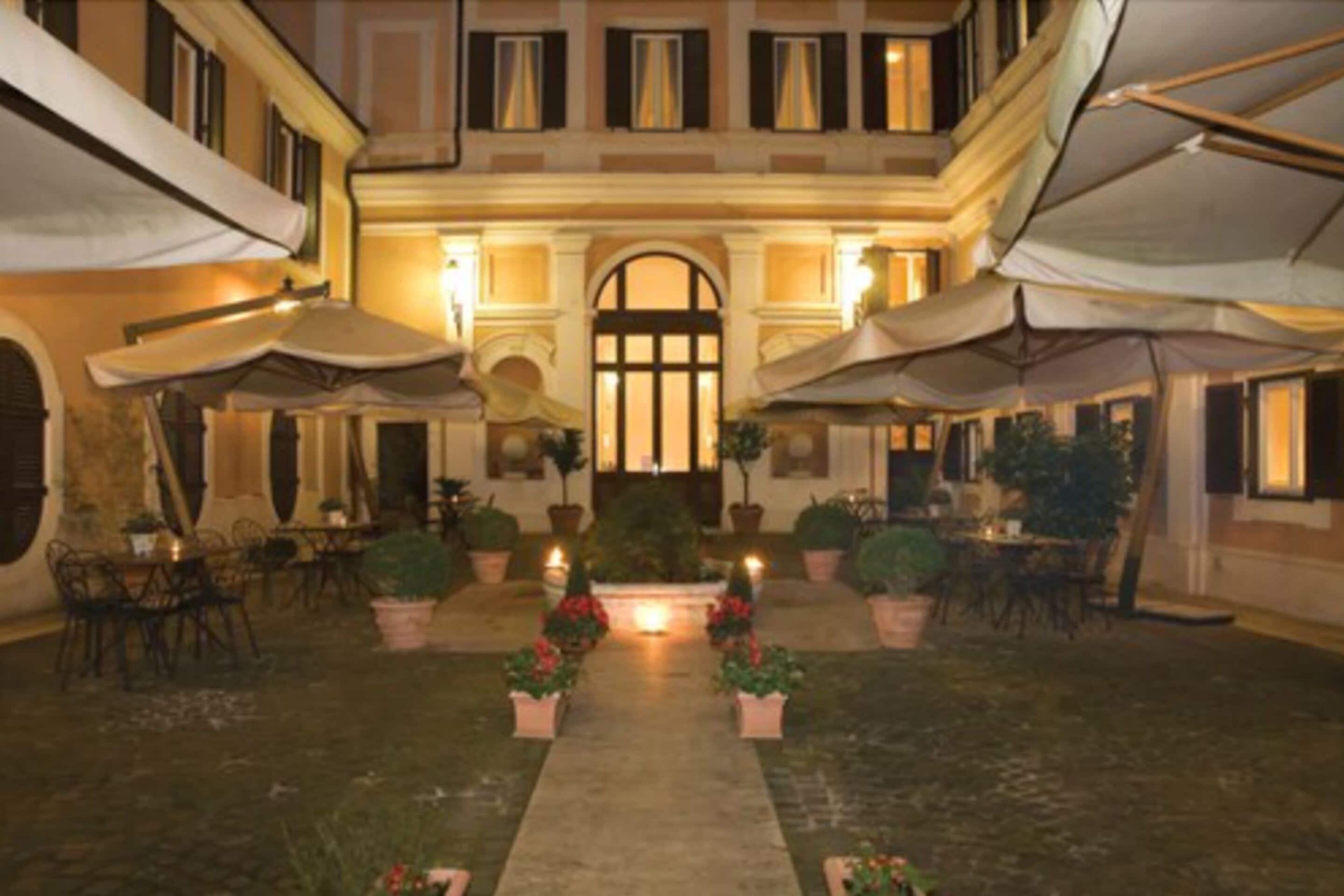 Relais Hotel Antico Palazzo Rospigliosi — Foto 1